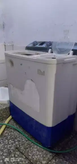Mesin Cuci Aqua 2 Tabung