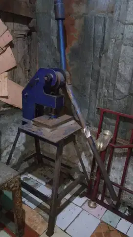Mesin pon manual