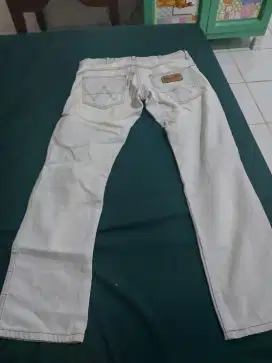 Celana second merk wrangler