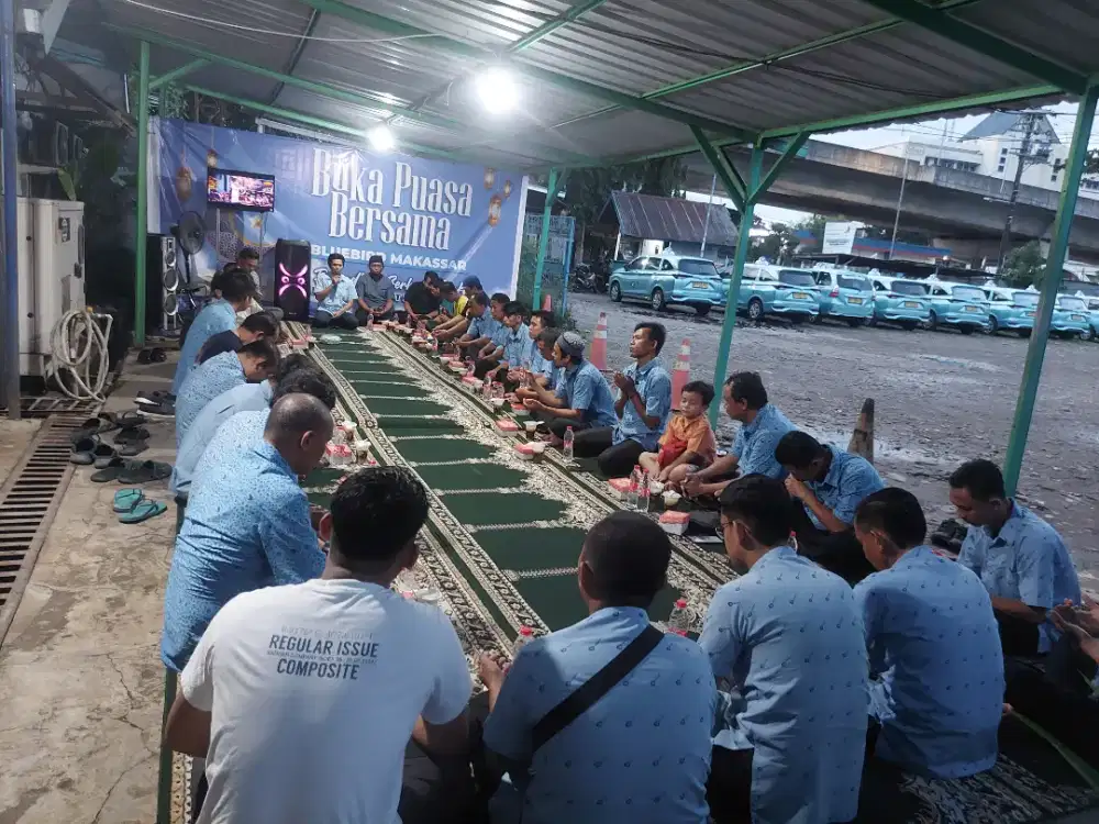 Driver Bluebird Makassar