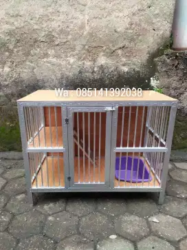 Kandang kucing dengan struktur kuat dan tidak mudah rusak