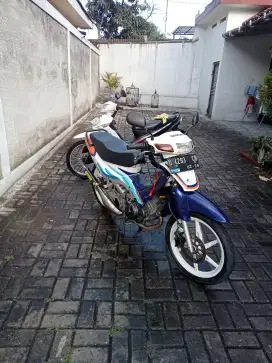 satria lumba 2002 ss kumplit