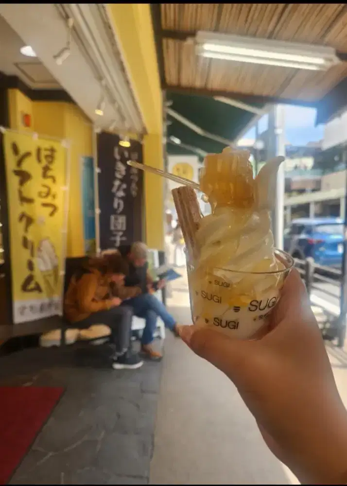 Loker art khuss bbres