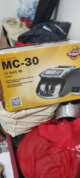 Bill counter mesin penghitung uang