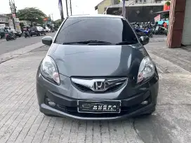 Dp 5jt. HONDA BRIO SATYA E 2013 MT / MANUAL