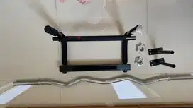 Pull out bar gym