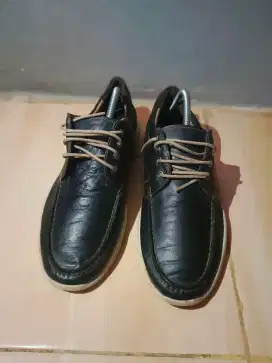 SEPATU CASUAL LEATHER SIZE 42