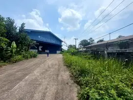 Gudang siap pakai di tigaraksa