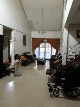 rumah di SITUSARI (BUBAT)