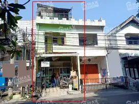 Ruko 3 Lantai Daerah Dinoyo Ada Kost Aktif Cocok untuk Usaha