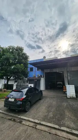 Gudang  murah siap usaha di Bsd Taman Tekno
