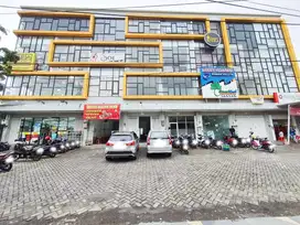 Ruko di Raya Dharmahusada