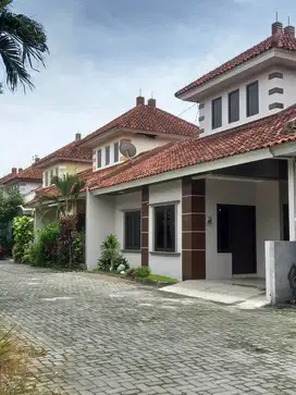 Dijual Rumah Perum cluster di Gentan Surakarta
