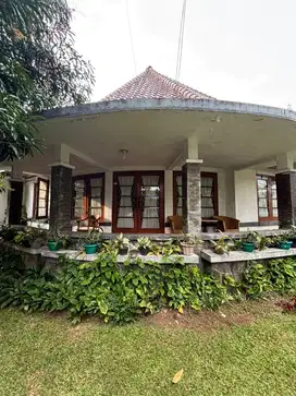 rumah hook siap huni terawat  ke gedung sate bandung kota