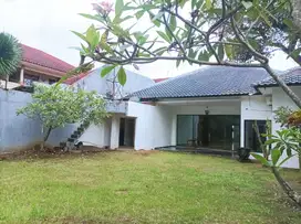 Dijual rumah mewah di Bukit Dieng Malang