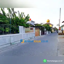 tana mh sangat strategis dan nyaman nogotirto godean
