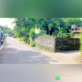 tanah strategis dan nyaman seyegan cocok untuk hunian