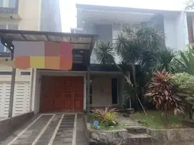 Dijual Rumah 2 Lantai, Full Furnish  di Elysium Tanjung Bunga