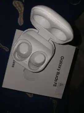 Samsung buds fe