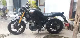 sepeda motor xsr150