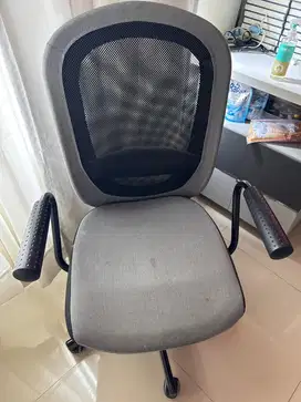 Kursi belajar/kantor