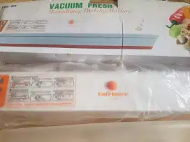 Vacuum packing machine