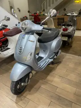 PIAGGIO VESPA LX FACELIFT IGET 125 2023