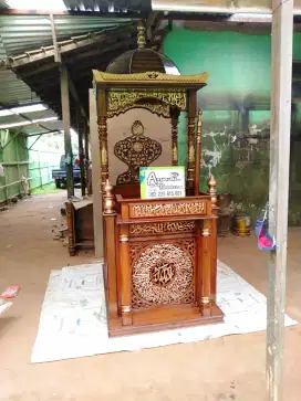 Mimbar masjid ukiran kuba kaligrafi full kayu jati