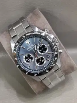 Seiko spirit selection chronograph