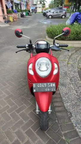 Scoopy Stylist 2022 Pajak Panjang