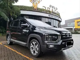 MITSUBISHI XPANDER CROSS PREMIUM FACELIFT AT MATIC 2022 HITAM