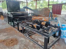 Mesin pemintal tali tampar