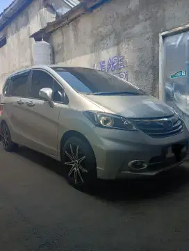 HONDA FREED PSD 2013 1.5 AC DOBLE