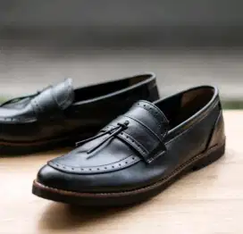 jual sepatu merk gaint flames