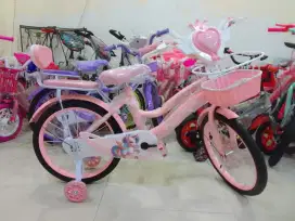 Sepeda anak cewek 18inci (tebeng ada musik n lampu)