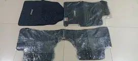 Karpet dasar mobil brio