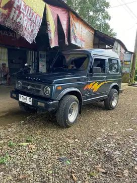 Katana siap pakai tanpa PR