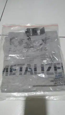 kaos metalizer baru
