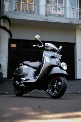 VESPA GTV 300 SEI GIORNI II EDITION