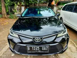 Corolla altis V 1.8 at 2021 bisa tt camry