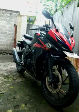Honda cbr150 r tangan pertama pajak hidup surat lengkap