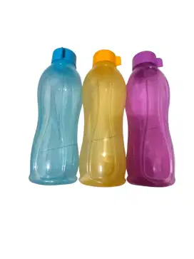 Botol minum Tupperware plastik 880ml