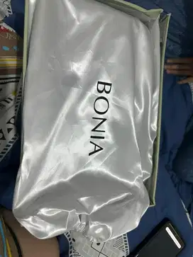 Tas bonia..masih baru belum pernah pakai