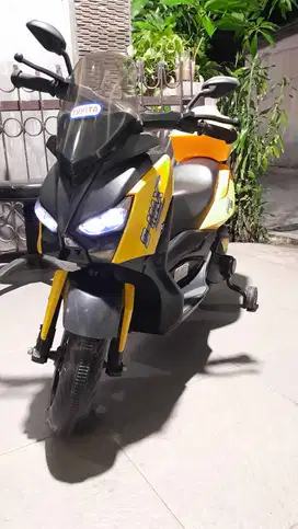 Motor Aki Yukita S Max MINUS AKI MINTA GANTI
