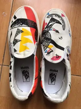 SEPATU VANS MOMA KW