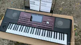 Korg PA700 RCA segel atas bawah
