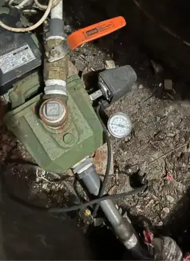 SERVICE POMPA AIR PANGGILAN  ( JETPUMP DAN SUBMERSIBEL  )