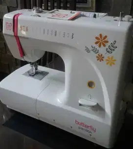 Dijual mesin jahit Buttrfly Baru