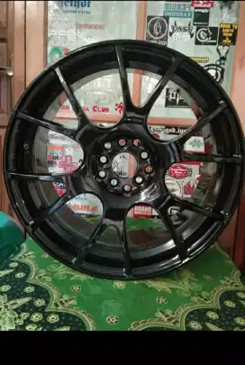 Di jual velg ring 18