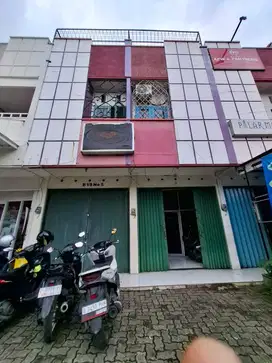 dijual ruko via lelang  jalan raya pondok kelapa duren sawit